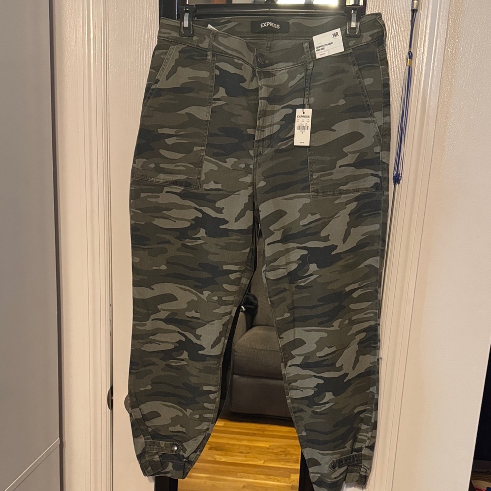 Express Green Camo Joggers